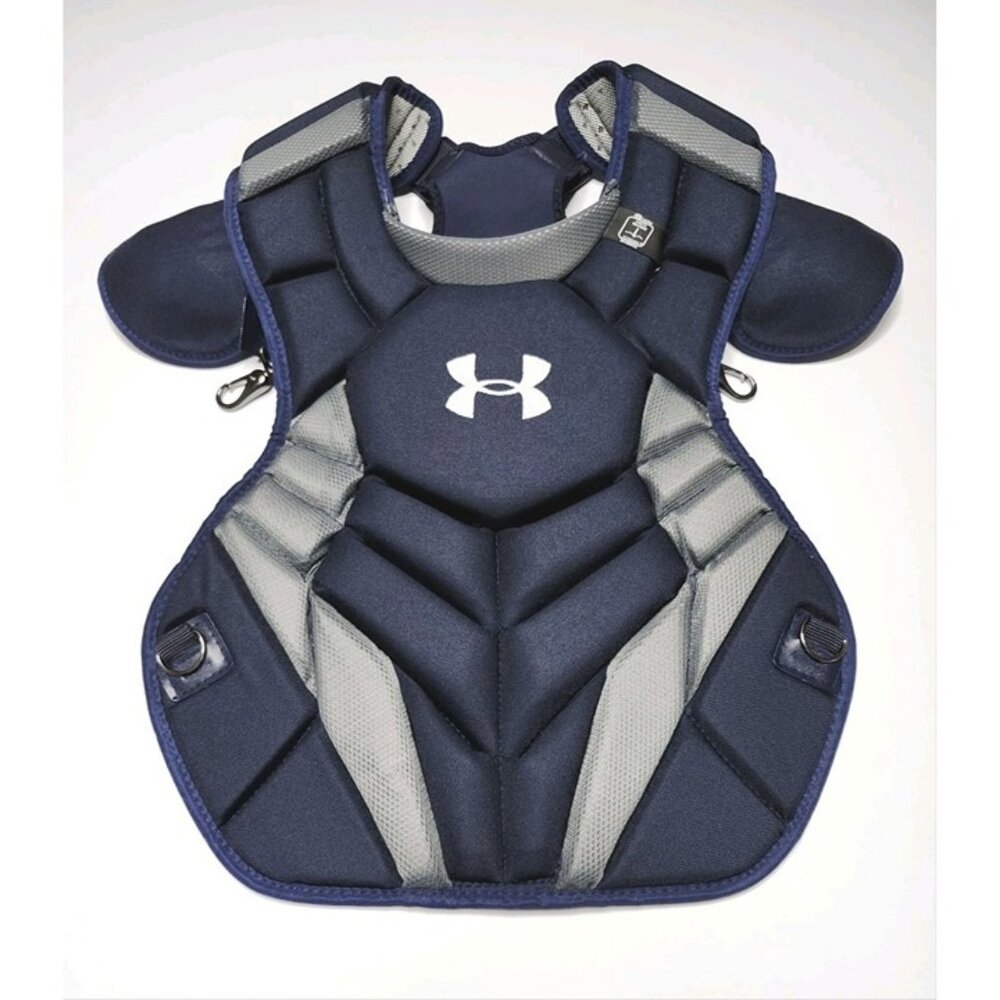 Under Armour UA Pro 4 Series Adult 16.5" Catcher's Chest Protector
